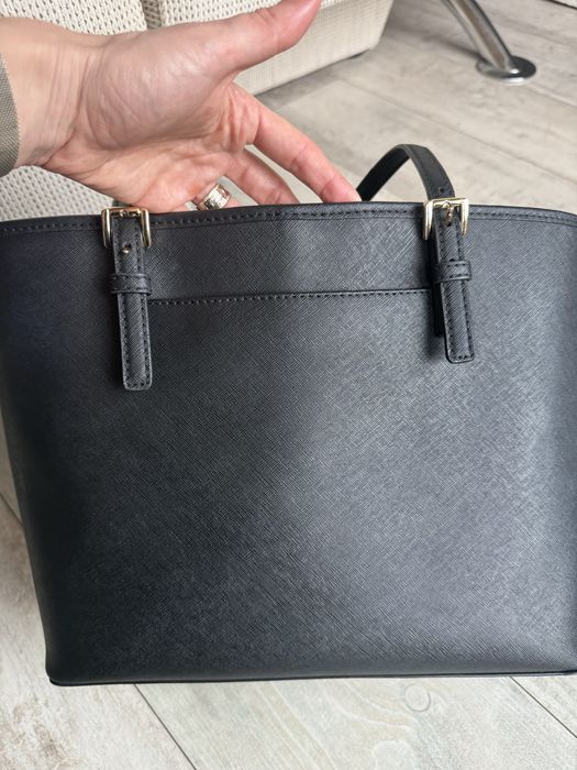 Geanta Michael Kors Saffiano Neagra