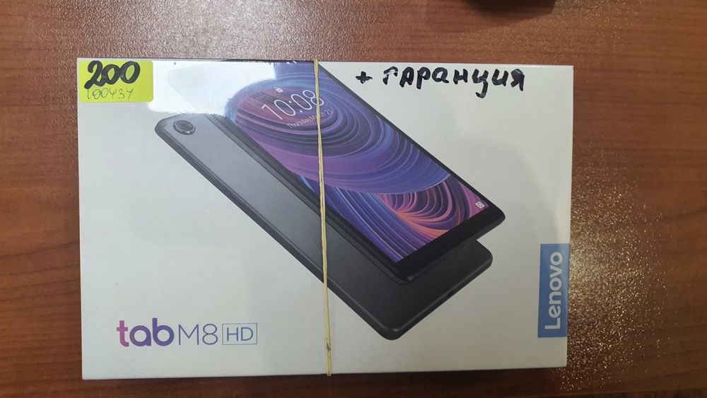 Нов таблет Lenovo tab 8