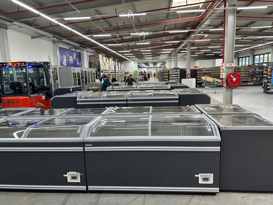 Lada Frigorifica AHT