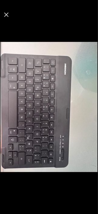 Tastatura Medion Conect Bluthoot wifi inpecabila stabila  mica