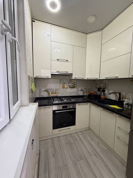 Чиланзар 21. 2/2/4.  Евроремонт Мебель Техника