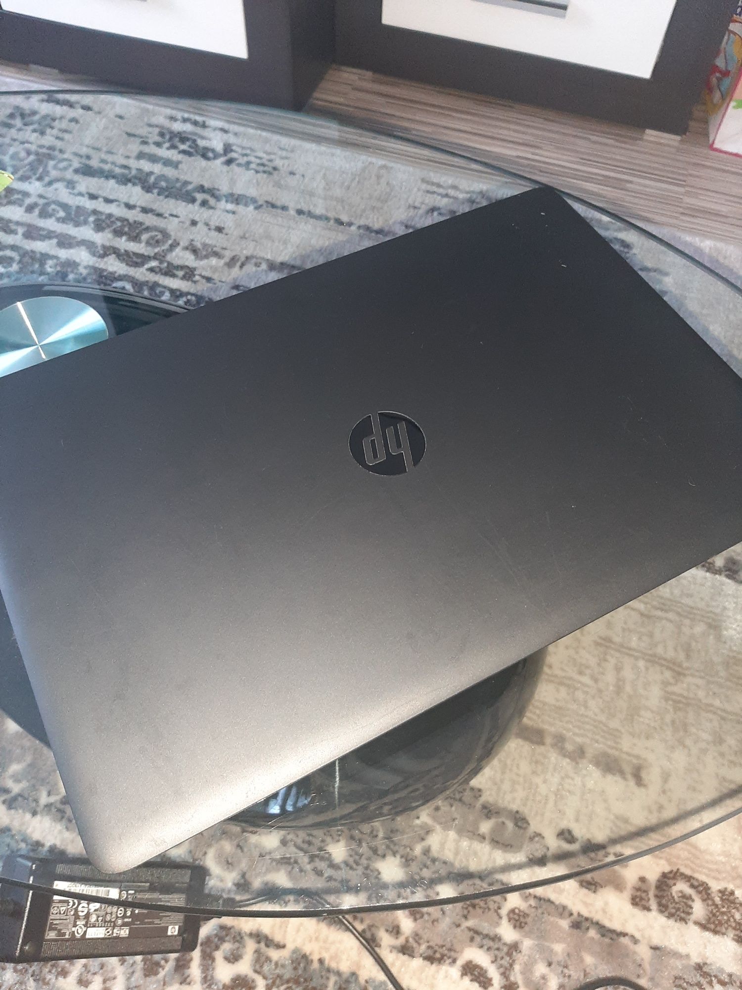 Vând laptop HP ProBook