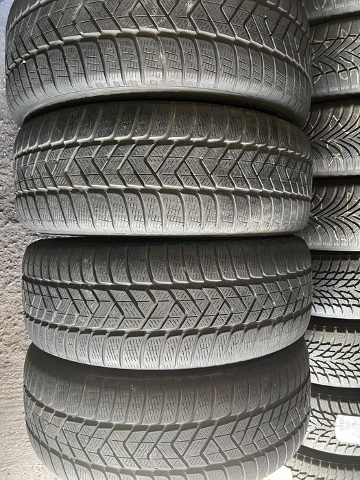 Anvelope 235/60/18 Pirelli 235 60 R18