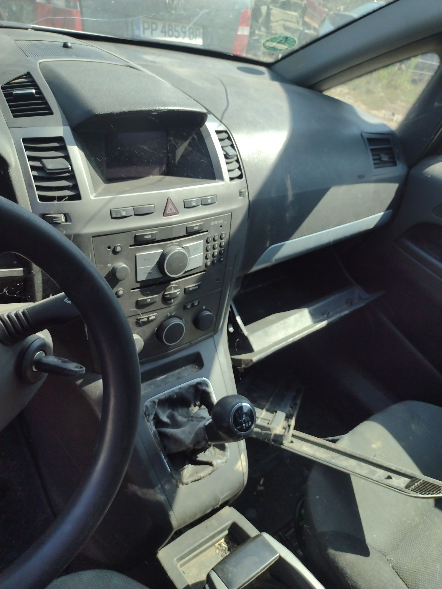 Опел Зафира Opel Zafira B 1.9 на части