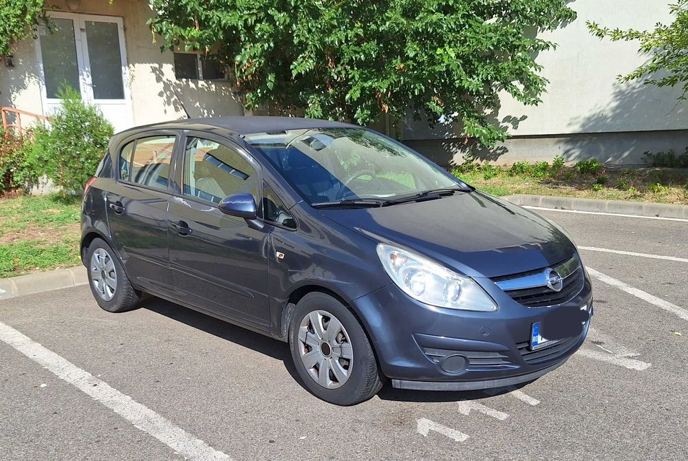 De vanzare Opel Corsa D 1.4 benzina