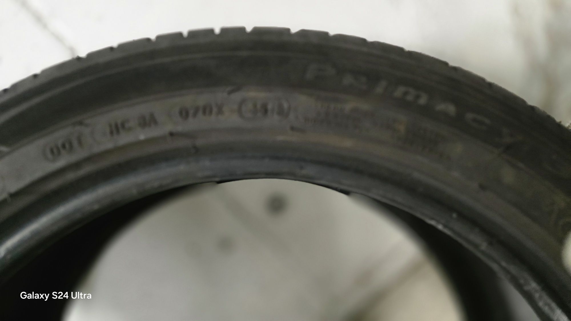 Продавам гуми Michelin Primacy AO 225/45/17