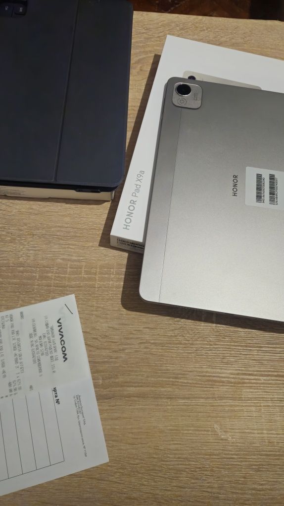 Honor.    Pad. X9a