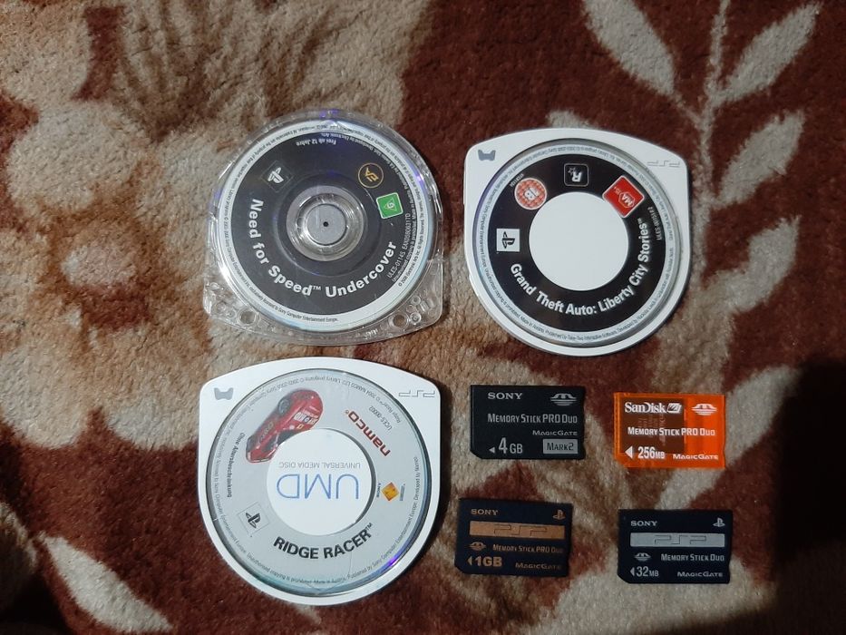 Vând psp 9 bucat la 250 lei in stare bună