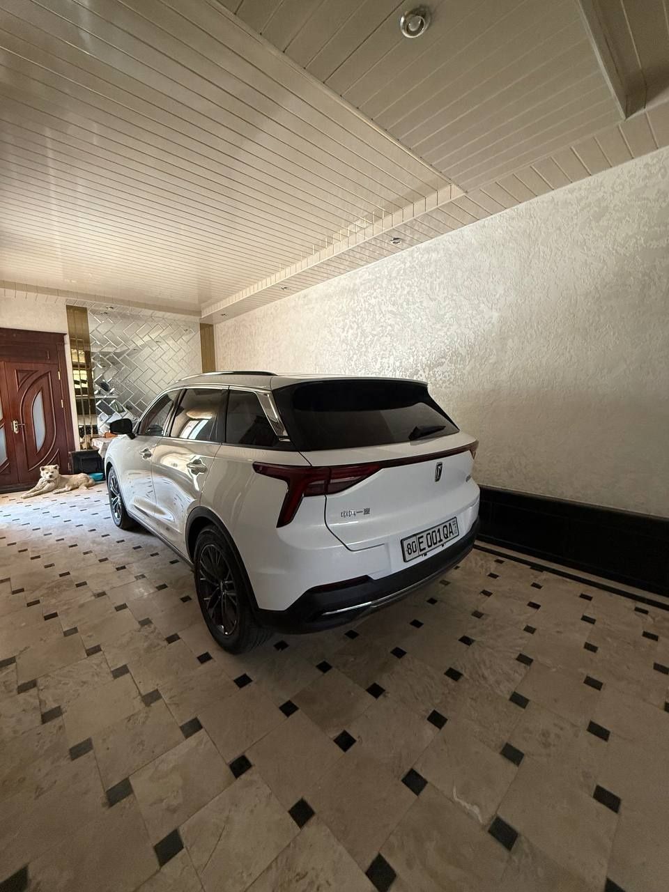 Продам автомобиль Bestune T55