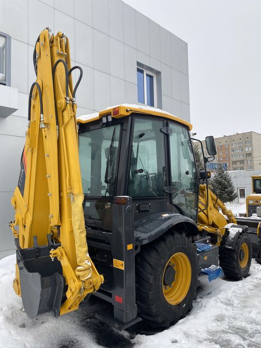 Услуги экскаватора- погрузчика (петушок)