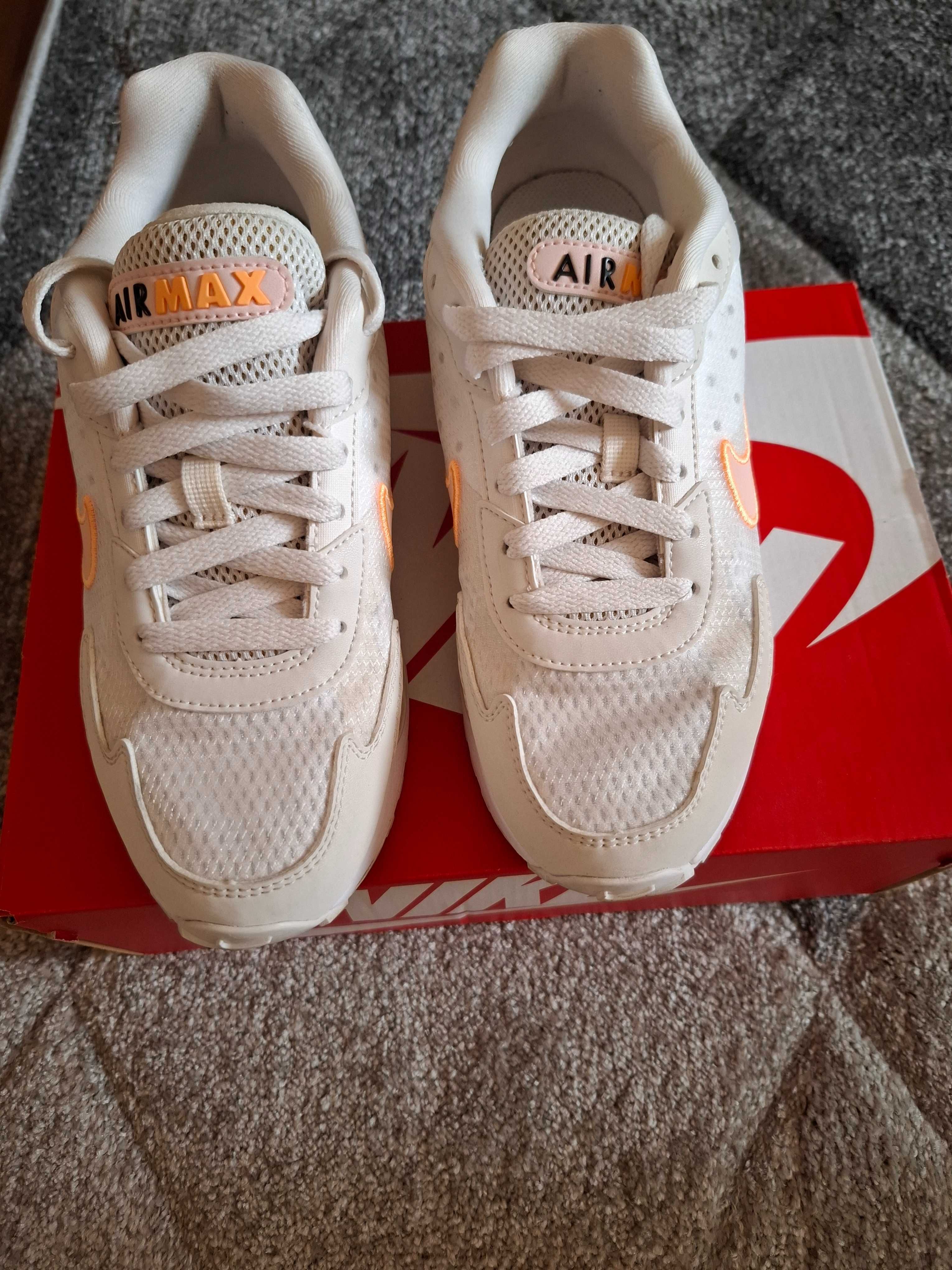 Nike Air Max Solo
