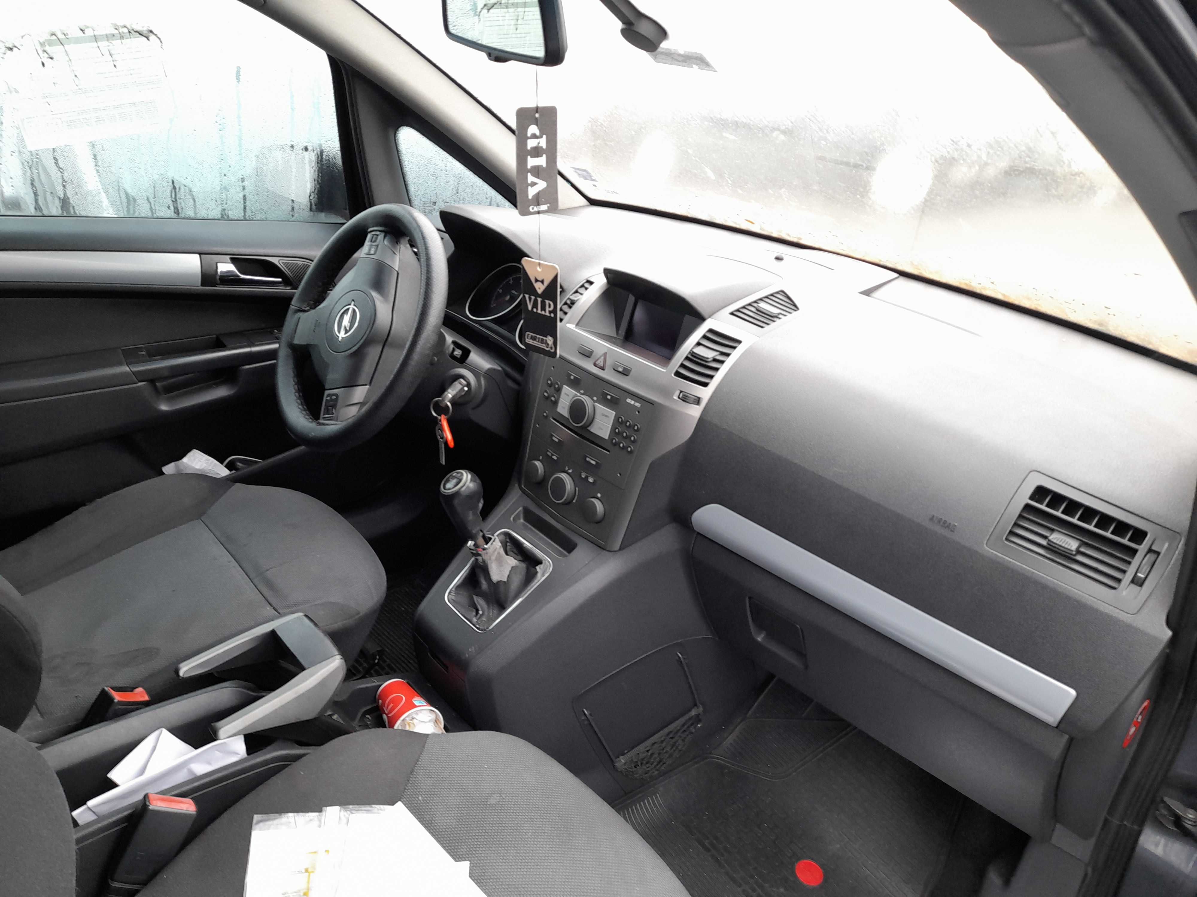 На части! Opel Zafira 1.9 CDTI