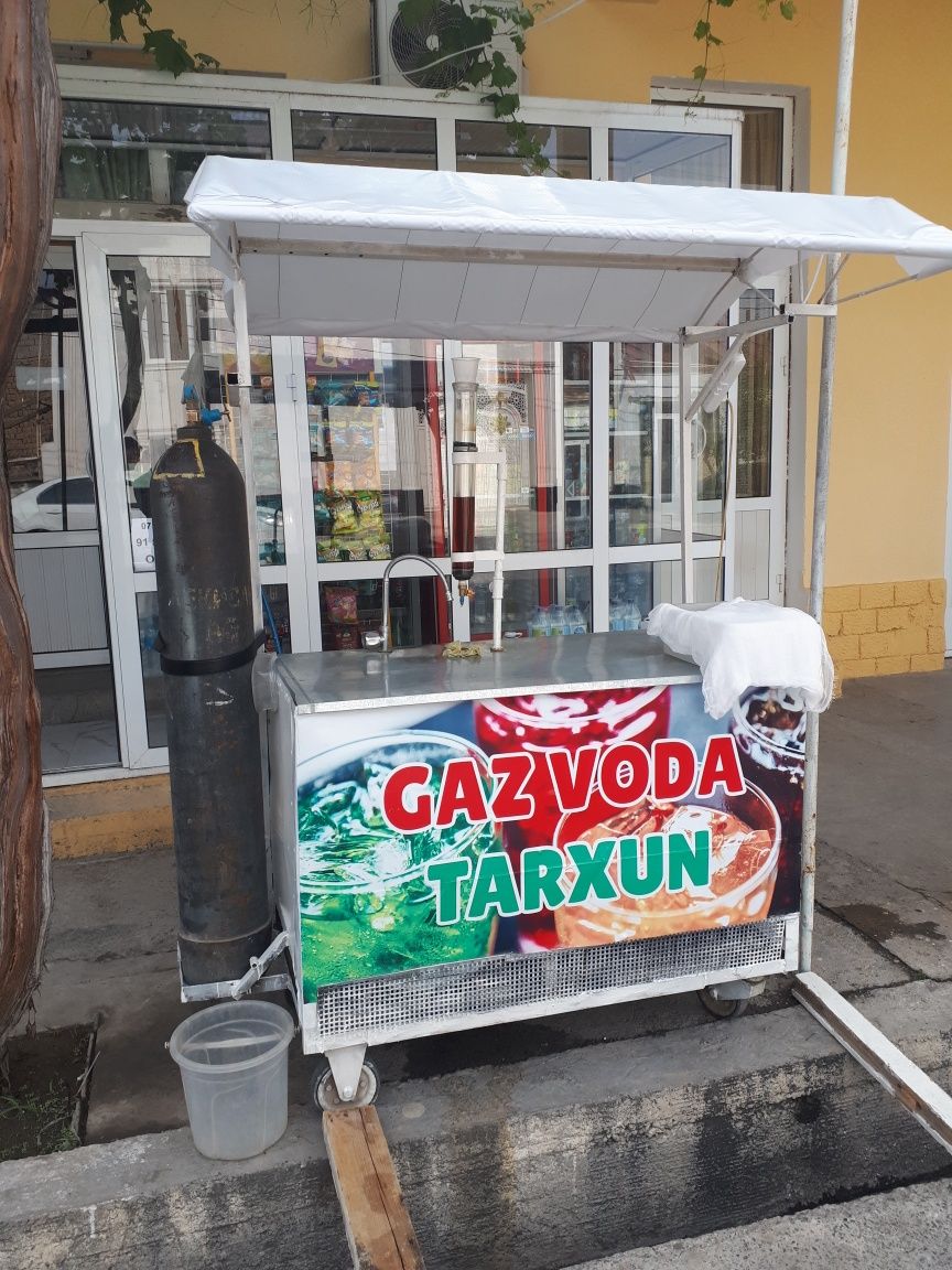 Gaz Voda budka sotiladi