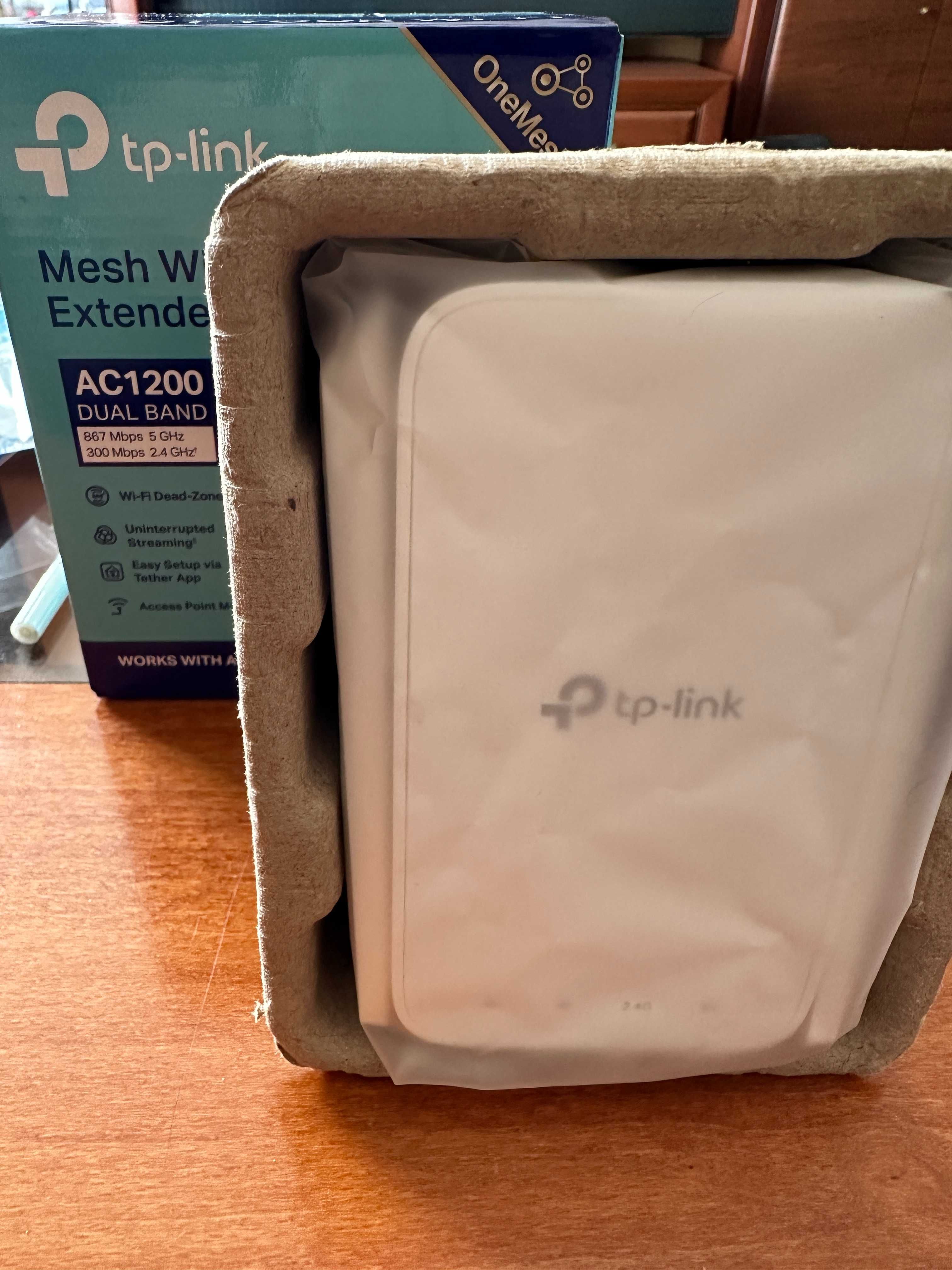 Удължител на обхват TP-Link - RE300/315 AC1200