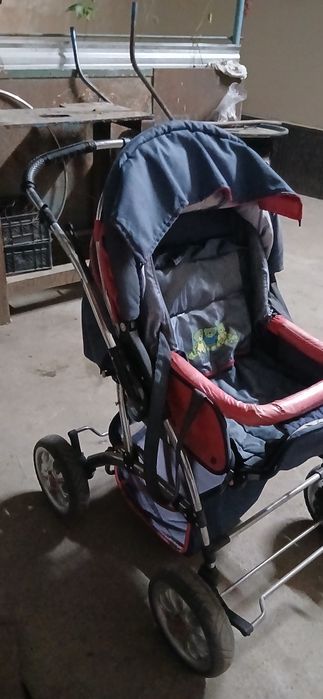Коляска сотаман , продаю коляску 2 года .