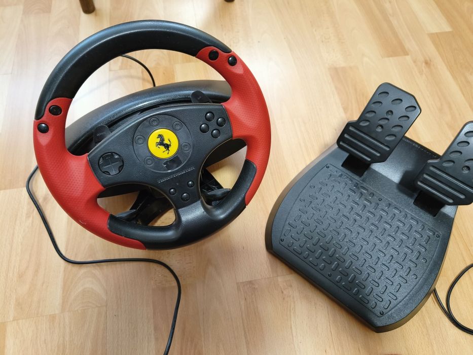 Volan Gaming Thrustmaster Ferrari Red Legend edition PC/PS3, Nefolosit