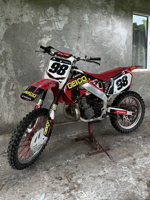 Vand/schimb cu jetsky Honda cr 250 2t 1998 stare  impecabila