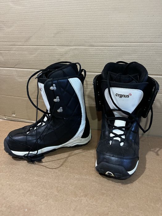 Ghete snowboard Cygnus 44