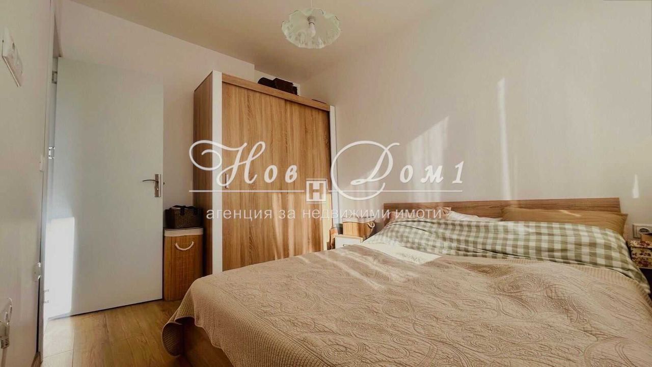Продава се Тристаен апартамент в Варна, Базар Левски - 78 кв.м за 2039 €/кв.м - Снимка #6