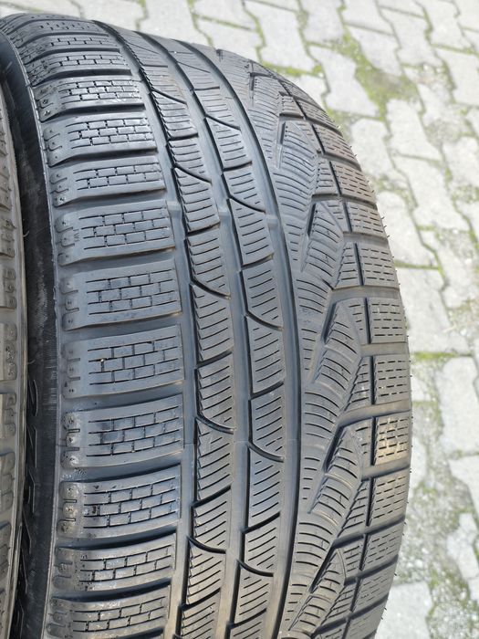 275 45 18 Pirelli