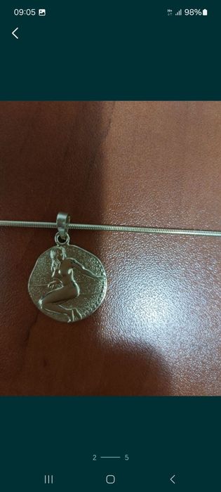 Lanț cu pandantiv din aur de 14k