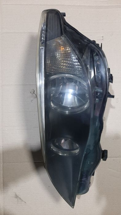 Far/faruri BMW seria 5 2,5-E60
