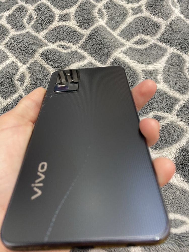 Vivo v21e ,128гб