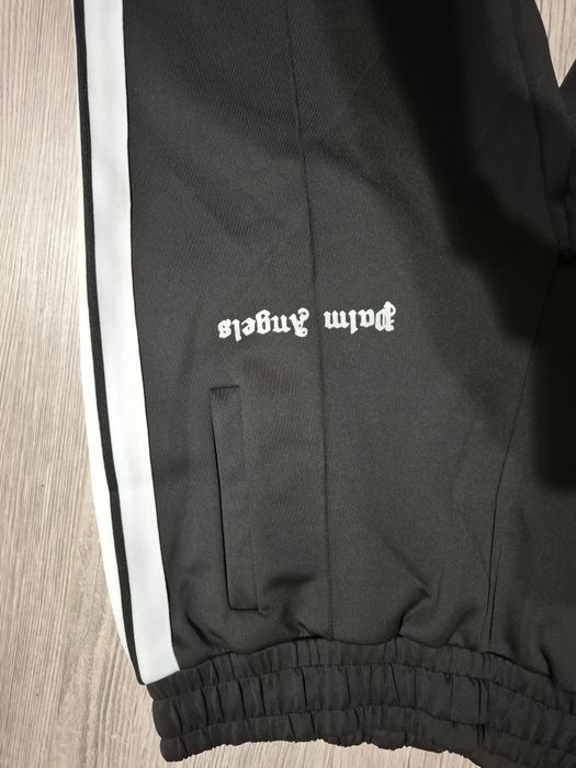 Vând pantaloni palm angels