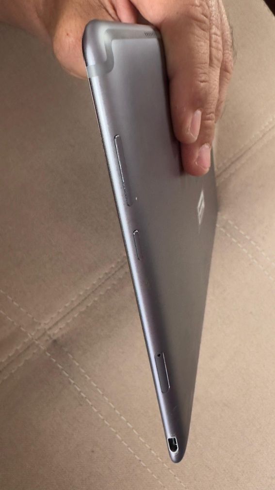 Tableta HUAWEI Mediapad M5, 10.8", 64GB, 4GB RAM, Wi-Fi + 4G, DEFECTA