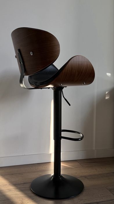 Барный стул в Алматы