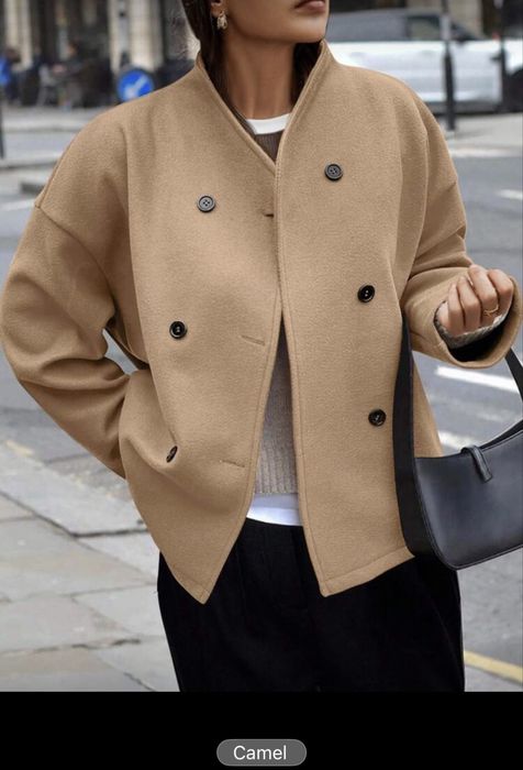 стилен цвят на палтото camel