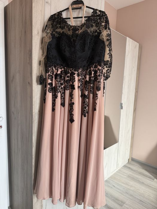 Бална рокля + чанта същия плат