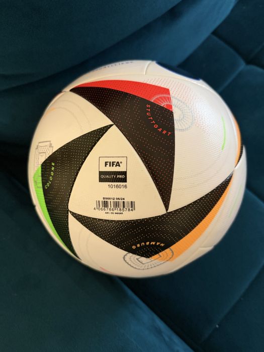 Minge Adidas Oficiala Euro 2024