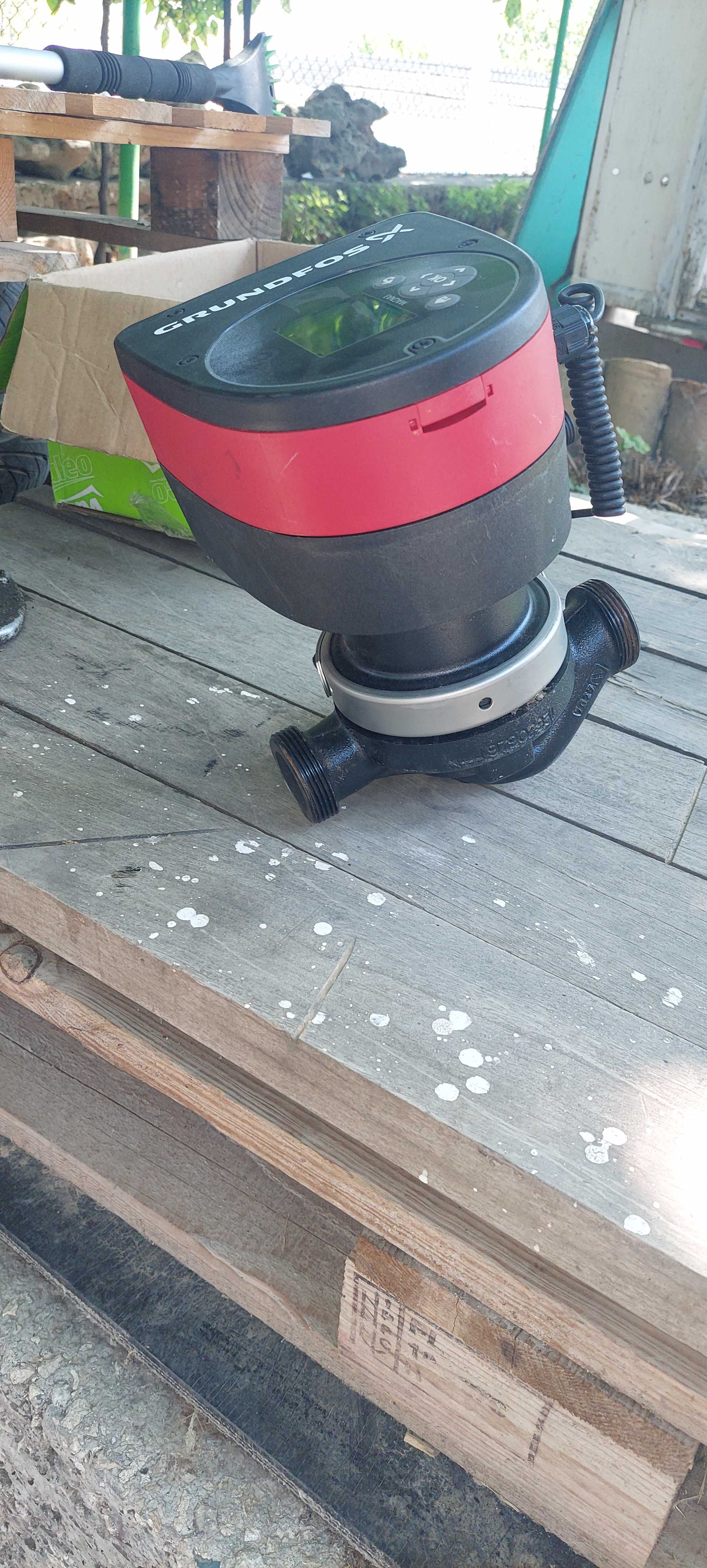 Grundfos MAGNA1 25-40 180 Циркулационна инверторна помпа