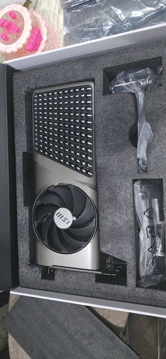 Msi 4070ti super EXPERT по мощности такая же как 5070TI