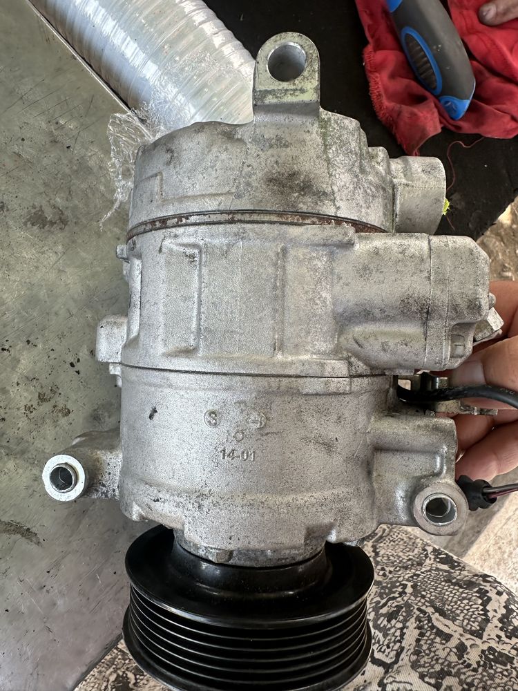 Компресор климатик Seat Audi A4 A6 A5 Q5 Q7 Vw Skoda А3 Q3 номер 80