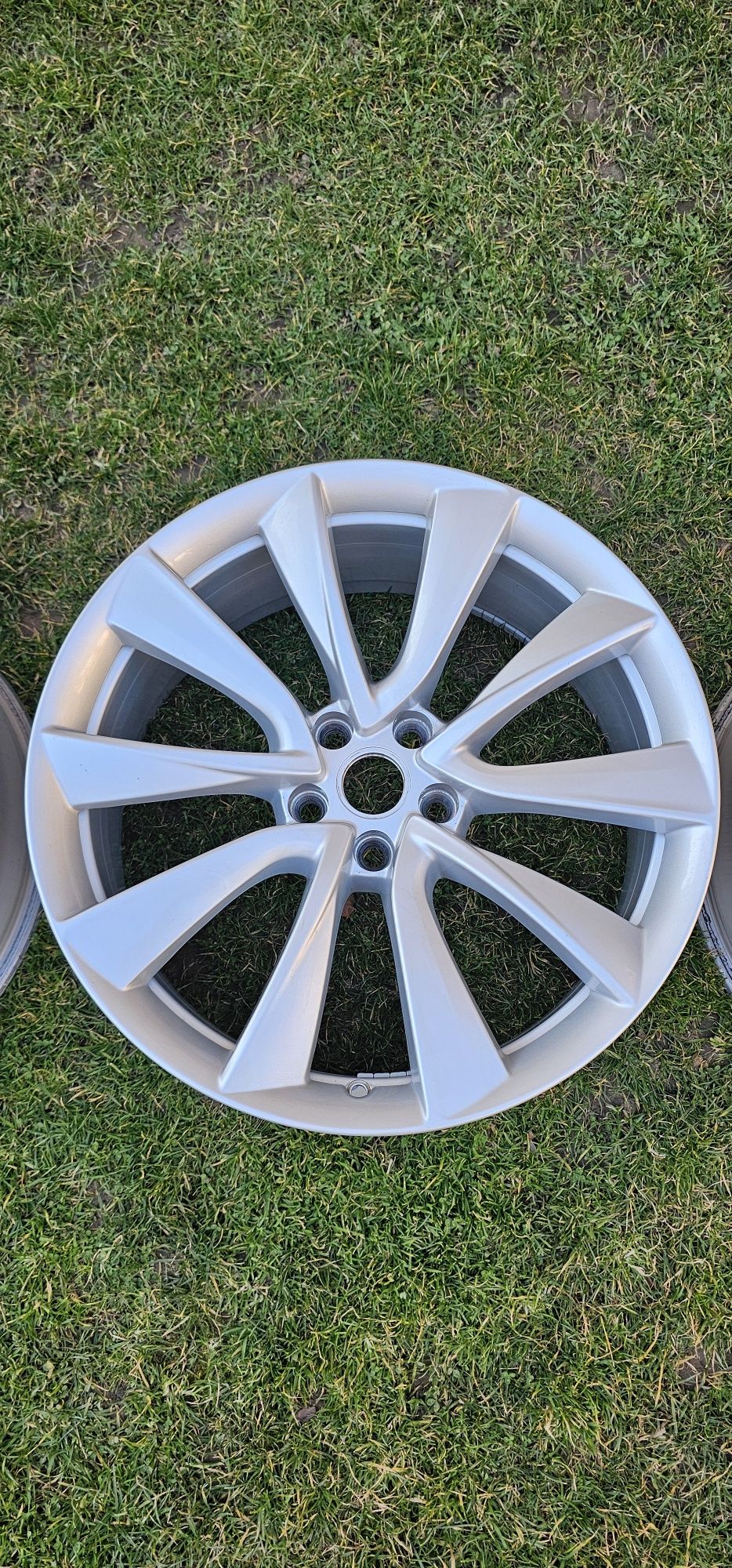 Оригинални 20" SPORT Джанти за Tesla Model 3 и Tesla Model Y