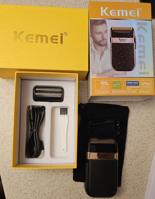 Aparat de ras electric Kemei KM-2024.