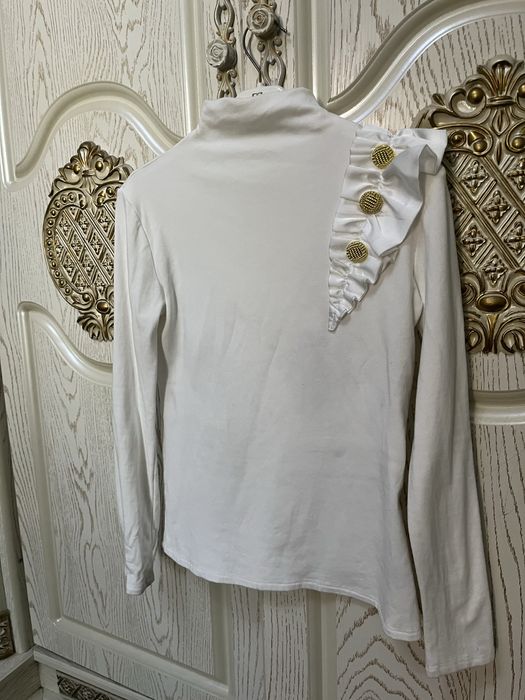 Кофталар бар тап таза солай тур кийлмей