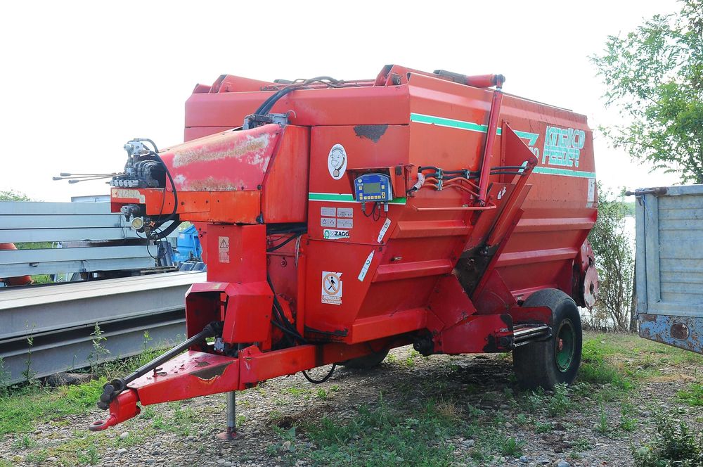 Remorca tehnologica 10 mc incarcare/descarcare automata, freza siloz