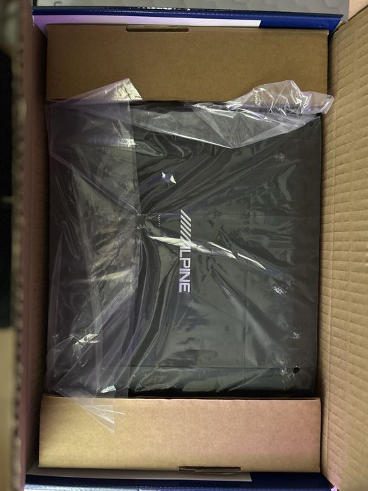 Subwoofer Alpine SWT 12S4 cu amplificator BBX T600