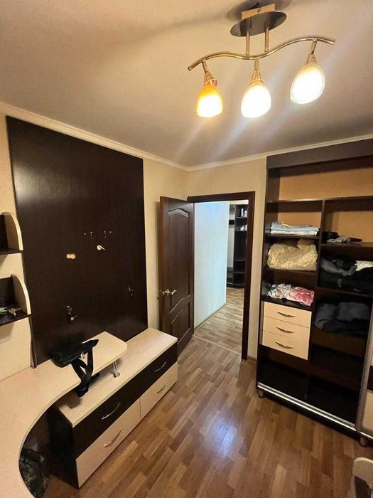 Продается 3 комн.кв. Красина 8/1