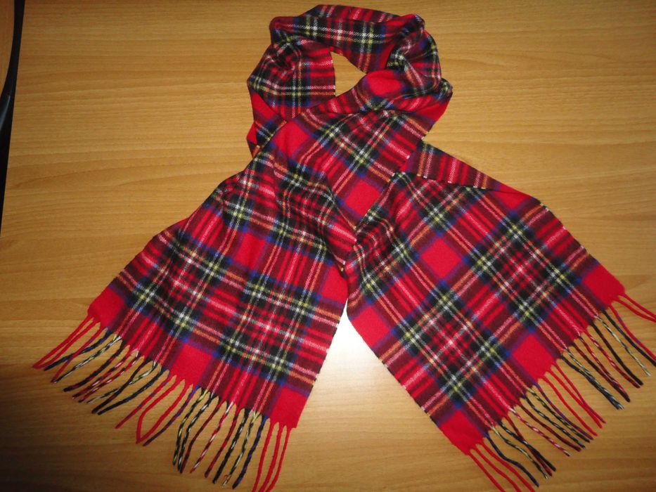 Шотландски/100% кашмир/нов шал