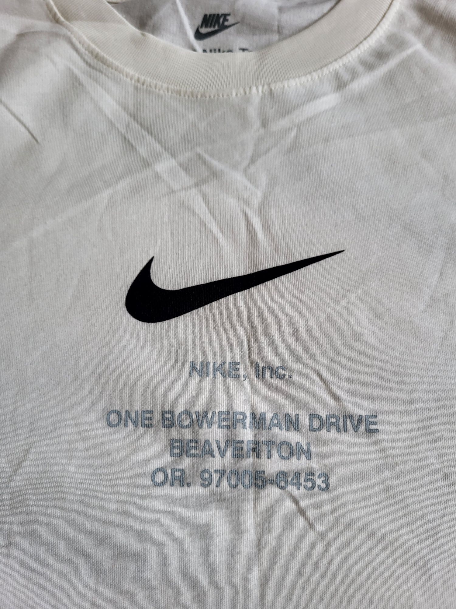 Tricou Nike Swoosh