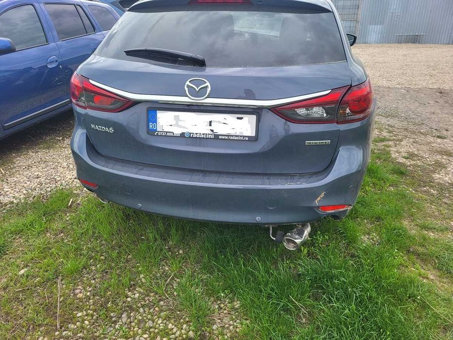 Mazda 6 avariata an 2023 cu 2000 km inmatriculata