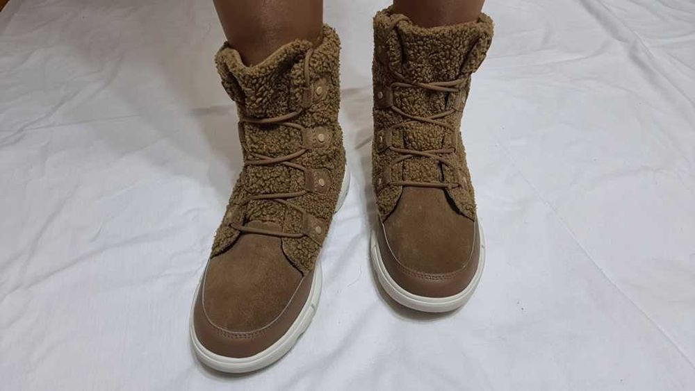 Ghete envogue piele naturala SOREL Explore II Joan Cozy marimea 41