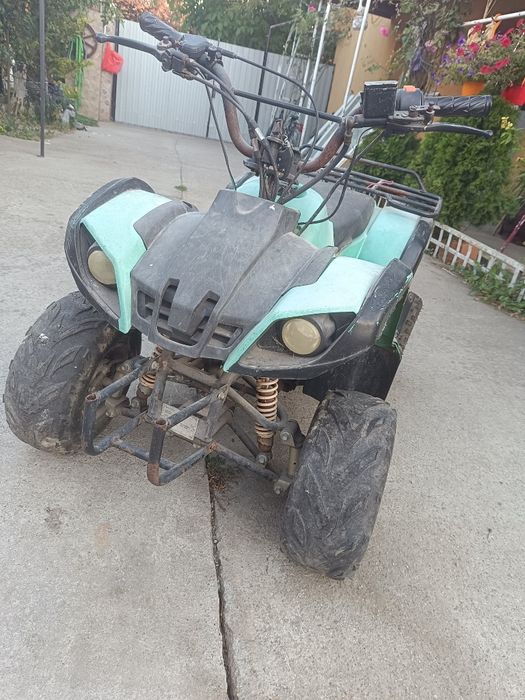 Vând ATV 125 , funcțional