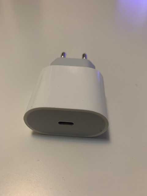 Incarcator Apple 20W fast charger original Ipad Pret Redus