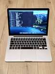 Macbook Pro 13 retina 2015, i5 , 8GB ram, 256 ssd