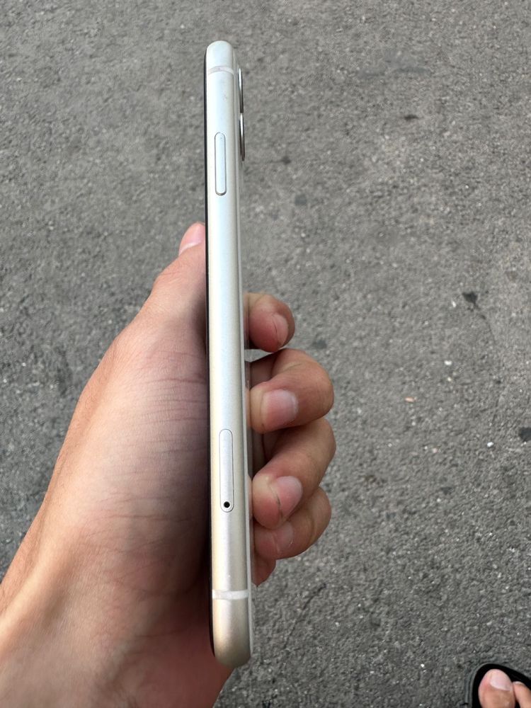 iPhone 11,идеал